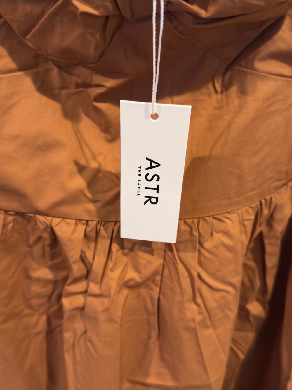 ASTR Tan Contrast-Trim Sweetheart Midi Dress - Picture 7 of 15
